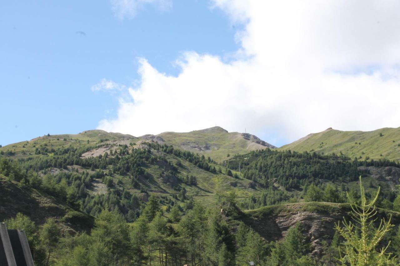 Relax Holiday Colle Colle Sestriere Buitenkant foto