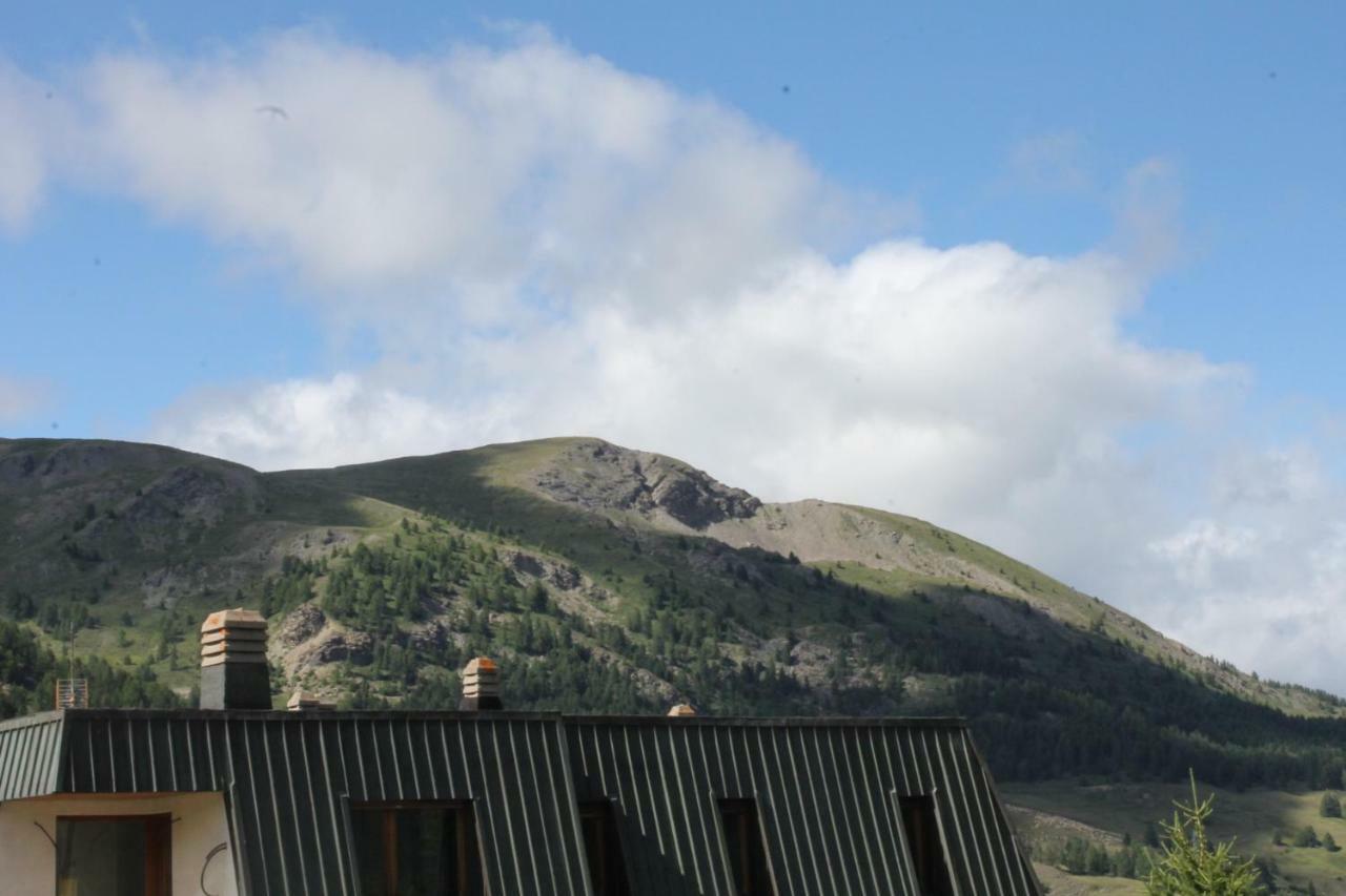 Relax Holiday Colle Colle Sestriere Buitenkant foto